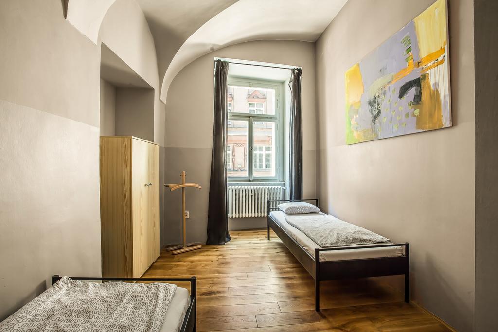 Ahoy! Hostel Prague Exterior photo
